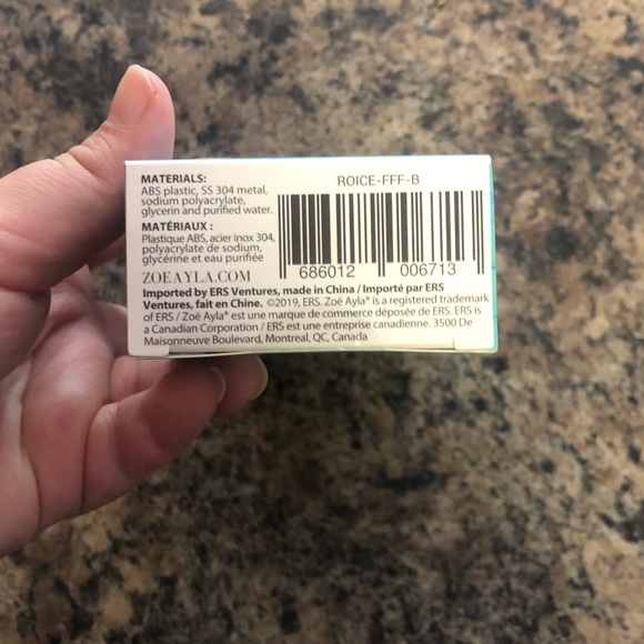 Zoe Ayla Face and Body Ice Roller - Picture 3 of 3